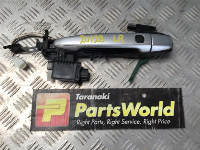 Lr Door Exterior Handle (smart Button) Type