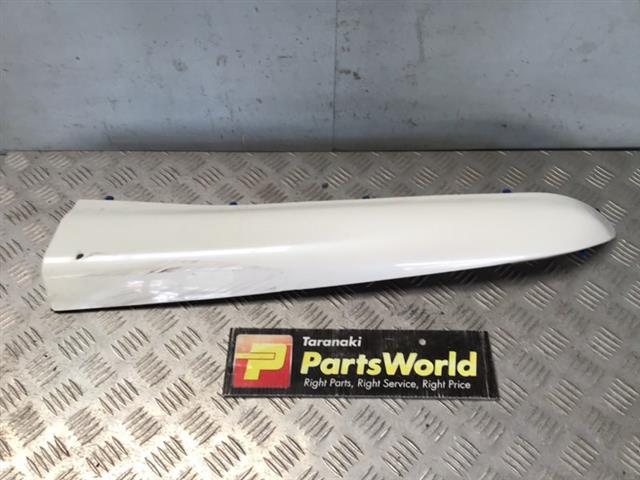 Lr Bumper Skirt