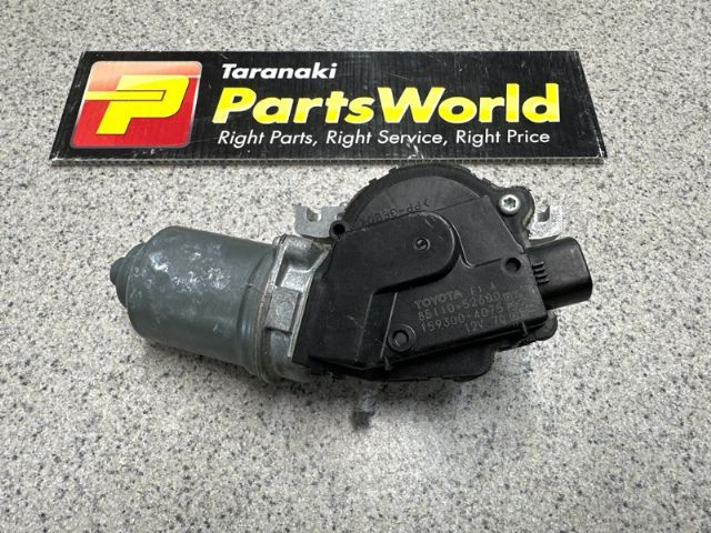 Front Wiper Motor