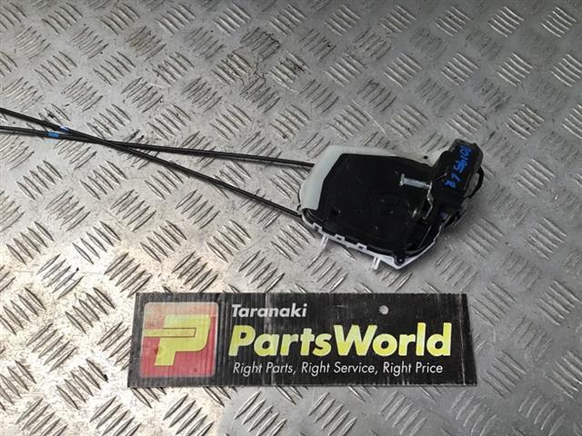 Lr Door Lock Mechanism