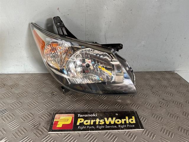 R Headlight (halogen)