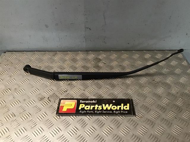 Lf Wiper Arm