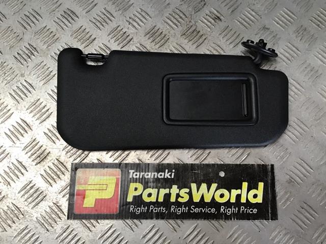 Rh Sunvisor