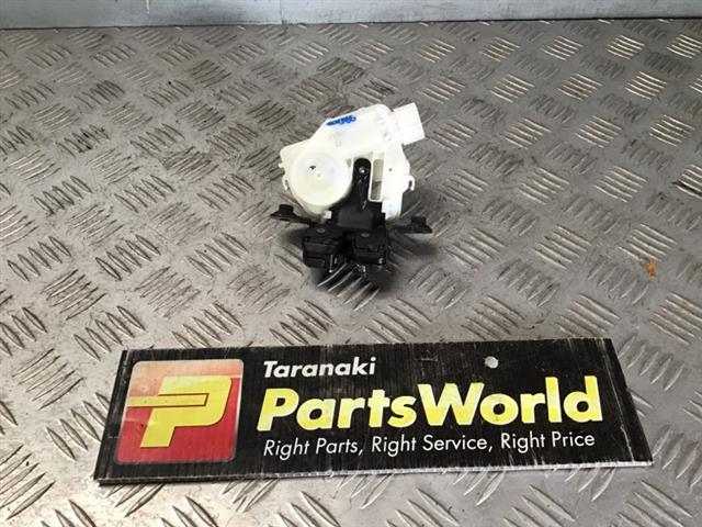 Tailgate Lock Assy