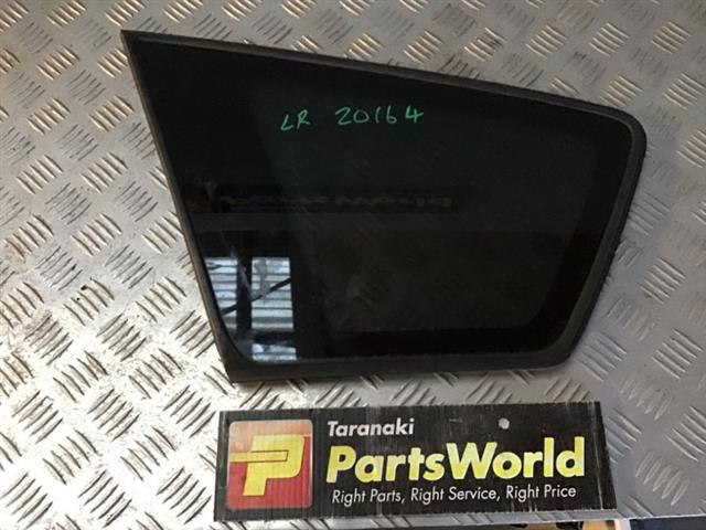Lr Cargo Glass