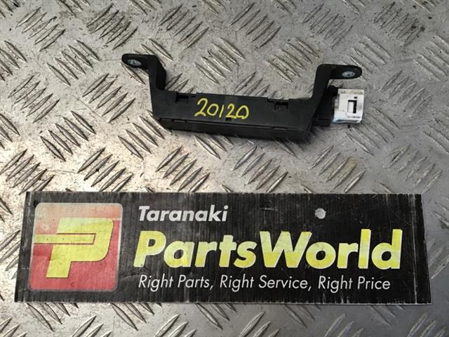 Antenna Keyless Entry (rear)