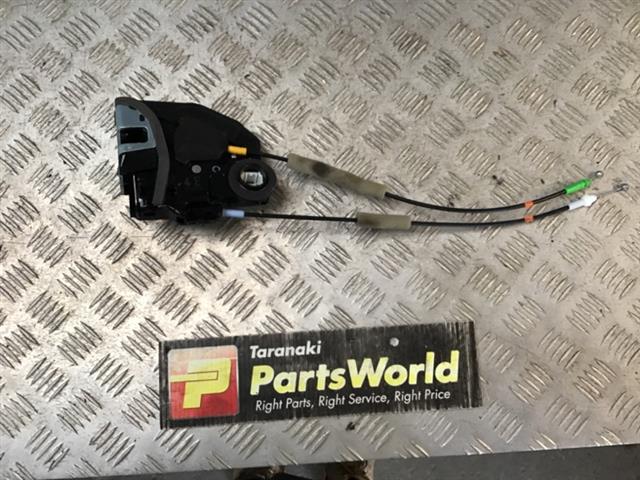 Lr Door Lock Mechanism