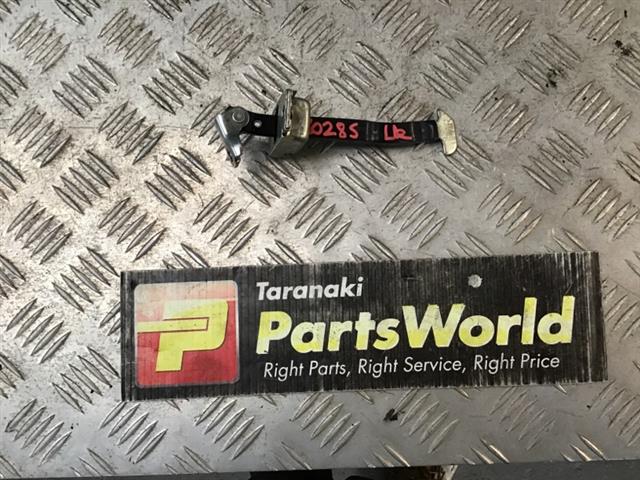 Lr Door Check Strap