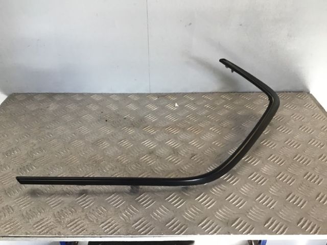 Grille Surround