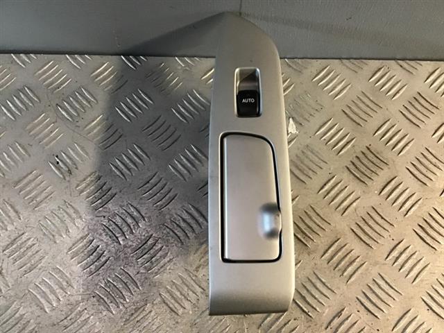 Lr Window Switch