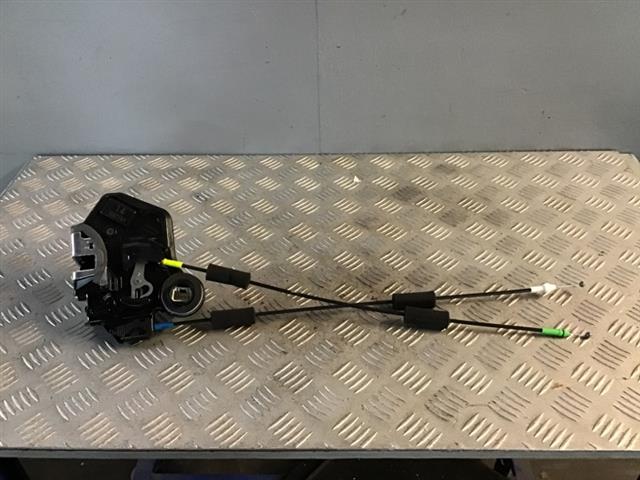 Lr Door Lock Mechanism