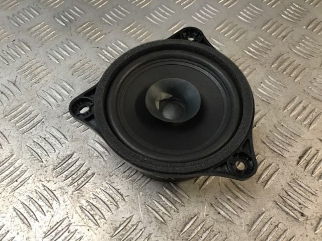 Rear Speakers