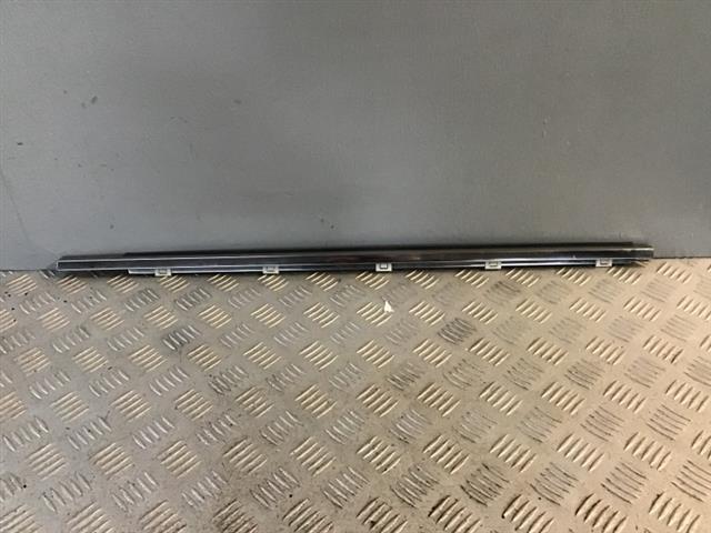 Lr Door Weather Strip Mould