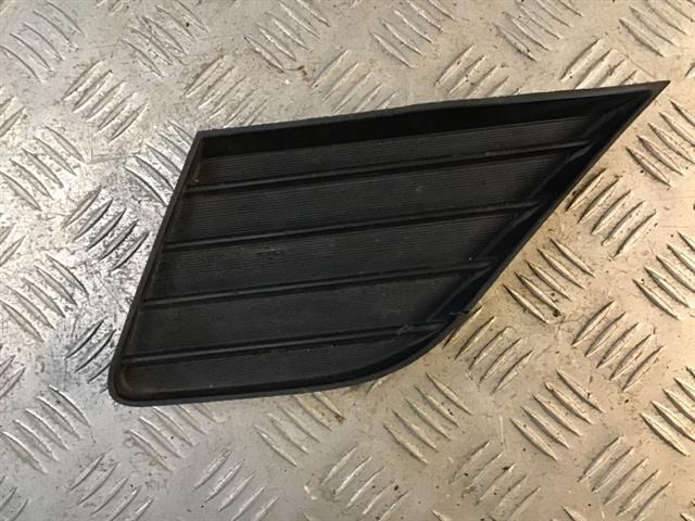 Front Bumper Right Grille End
