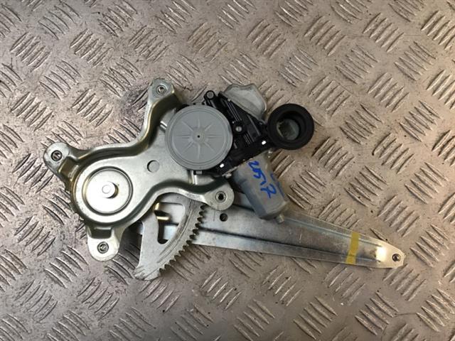 Lr Door Elec Regulator