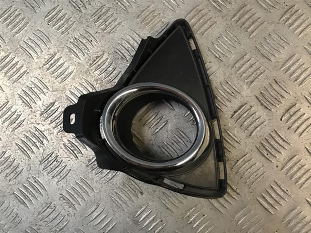 L Spotlight Bezel