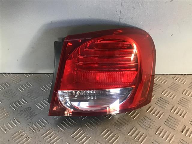 R Tail Light