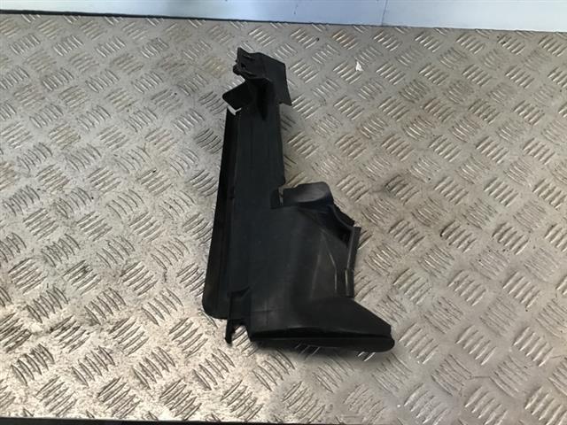 Lh Radiator Side Deflector