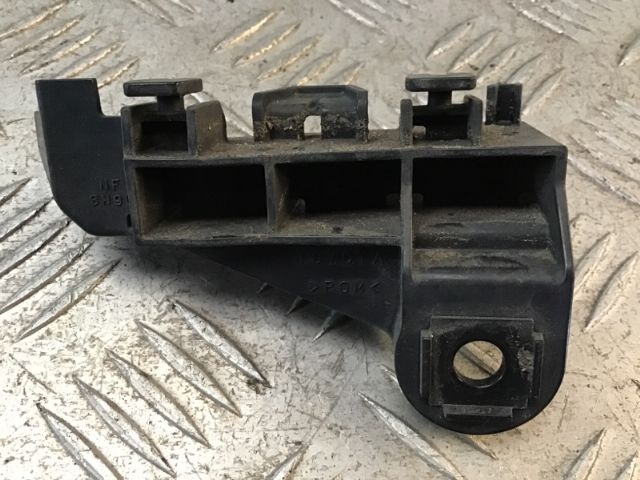 Rr Bumper Retainer