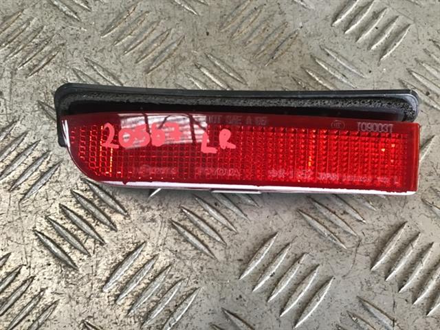 Lr Bumper Reflector