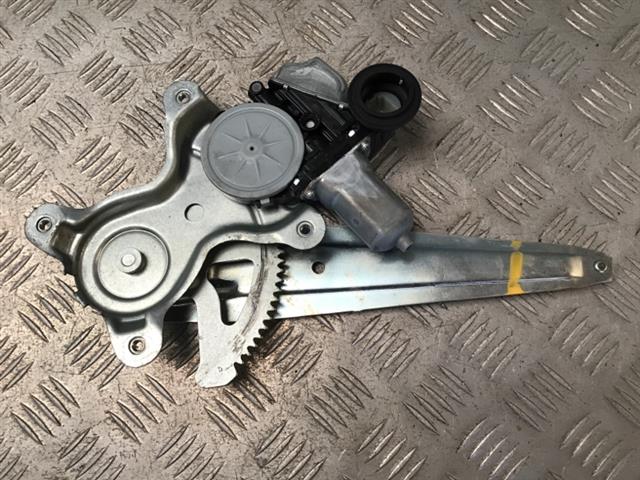 Lr Door Elec Regulator