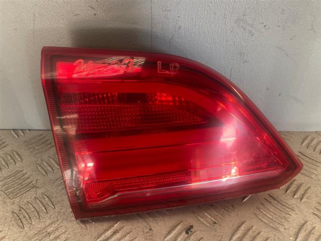 L Tailgate Light