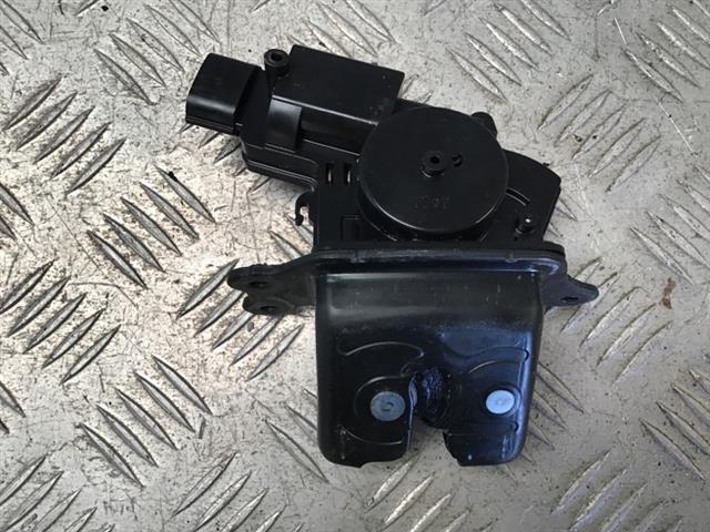 Tailgate Lock Assy