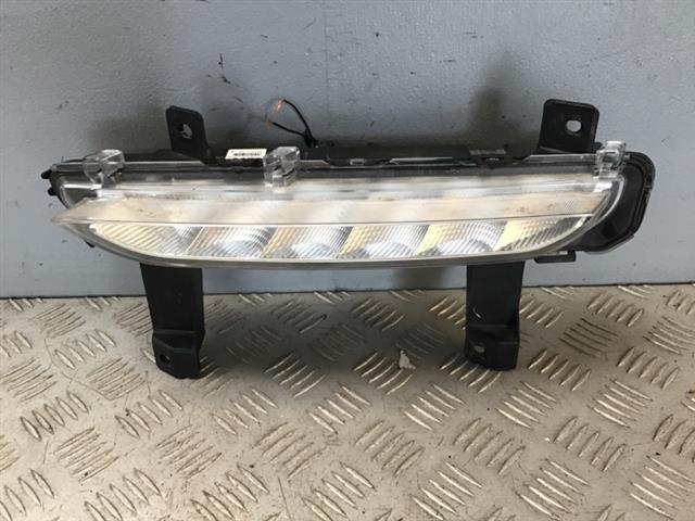 L Daytime Running Light