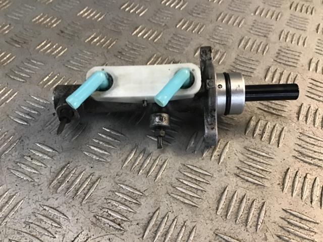 Brake Master Cylinder