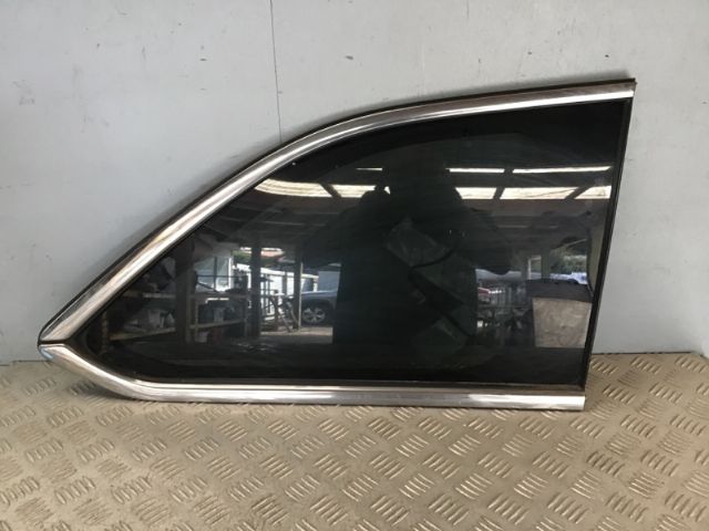 Rr Cargo Glass