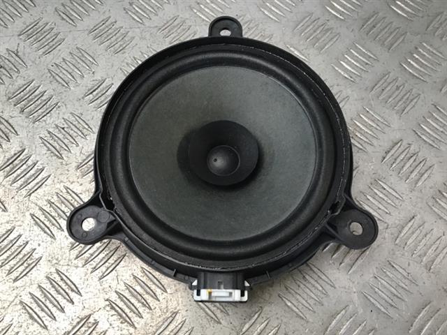 Rear Speakers
