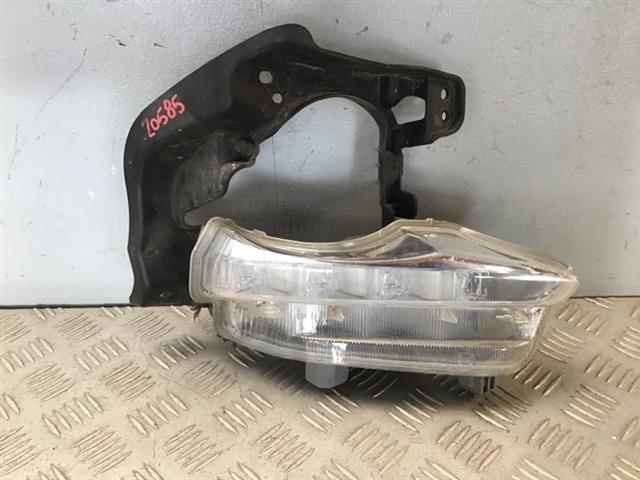 R Daytime Running Light