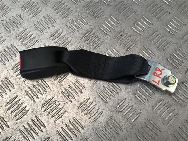 Lr Rear Seat Belt Stalk