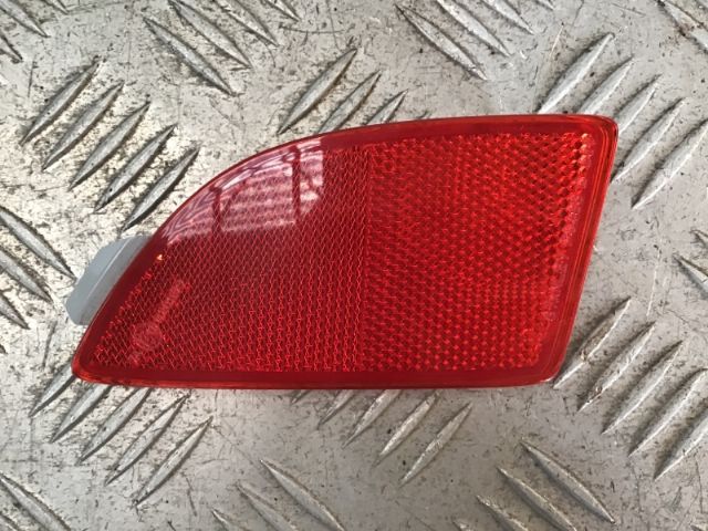 Lr Bumper Reflector