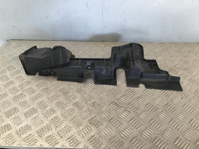 Lh Radiator Side Deflector