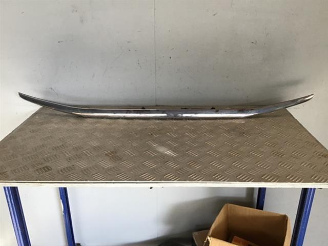 Boot Lid Centre Garnish