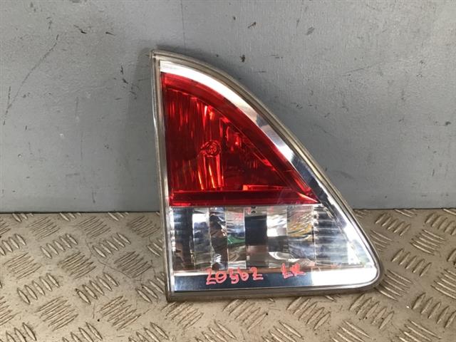 L Tailgate Light