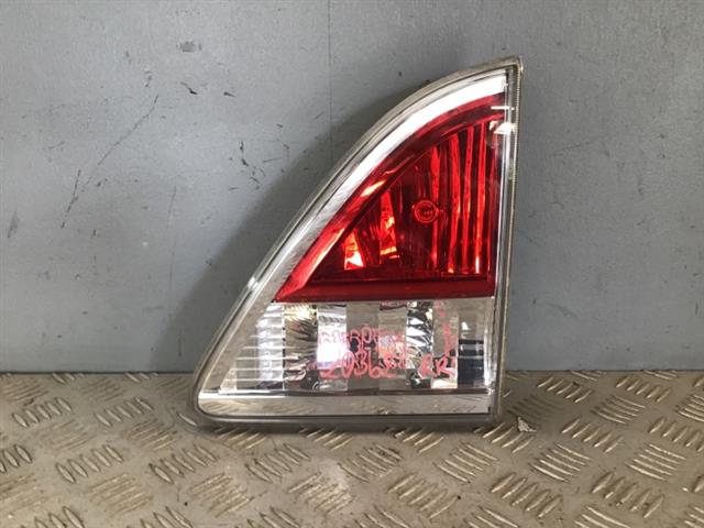 R Tailgate Light