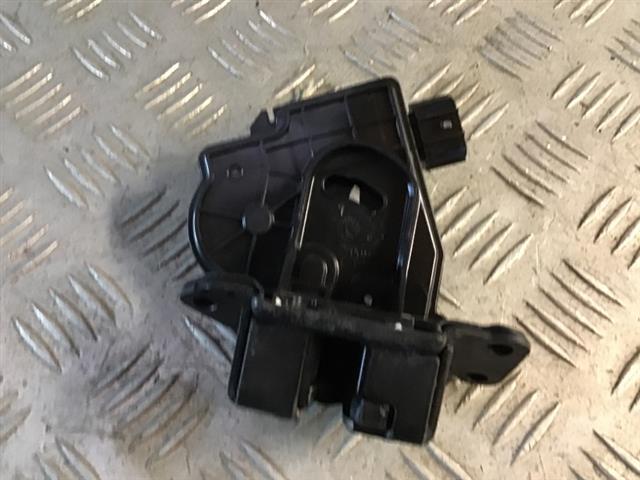 Tailgate Lock Assy