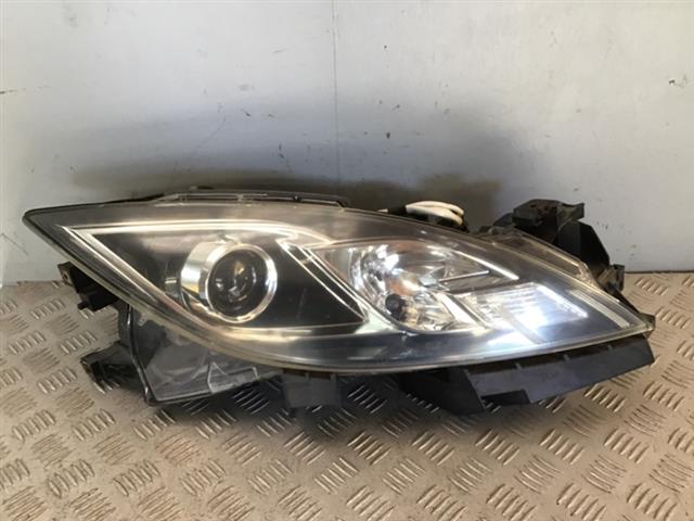 R Headlight (hid)