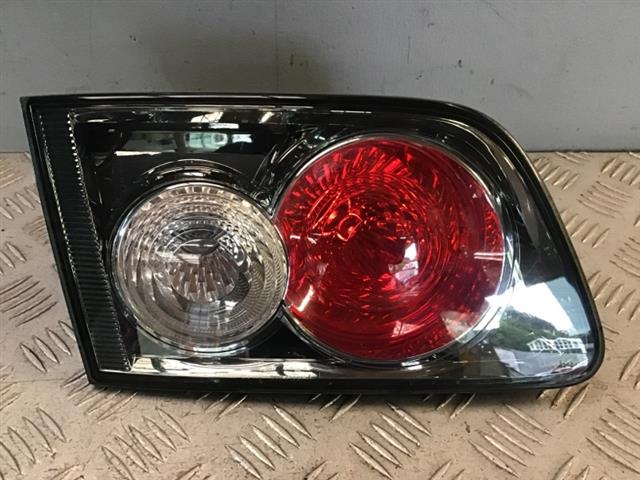 L Tailgate Light