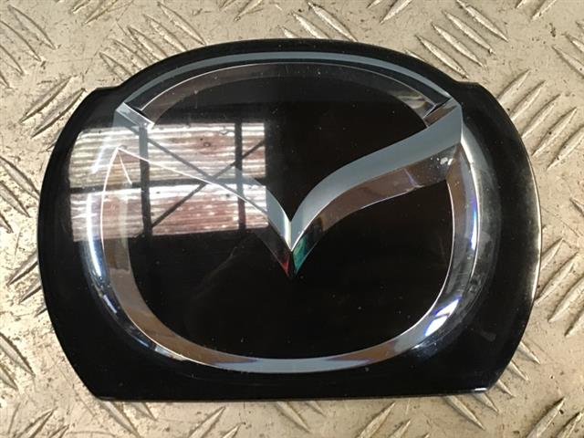 Grille Badge
