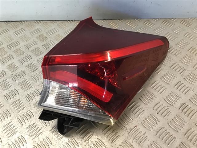 R Tail Light