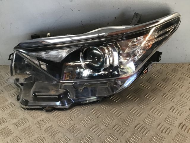 L Headlight (halogen)