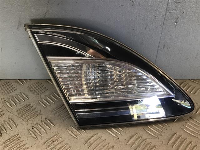 L Tailgate Light
