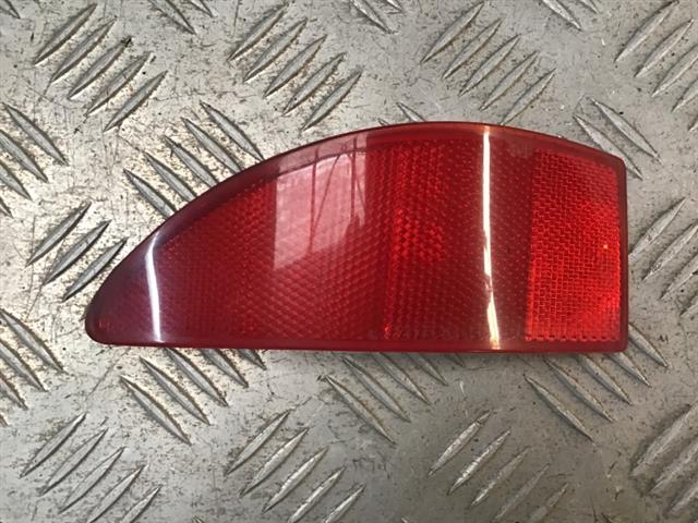 Lr Bumper Reflector