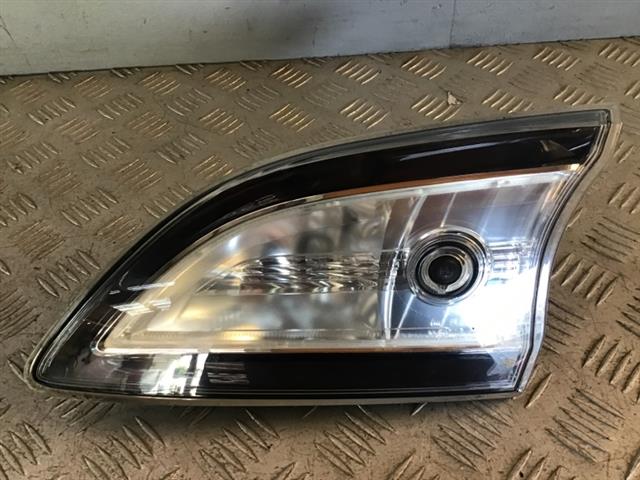 R Tailgate Light