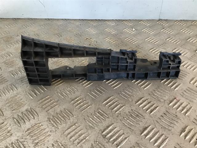 Rf Bumper Retainer