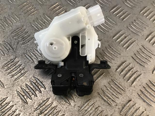 Tailgate Lock Assy