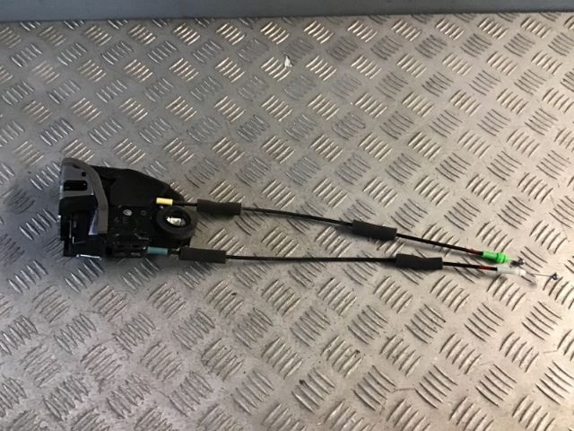 Lr Door Lock Mechanism